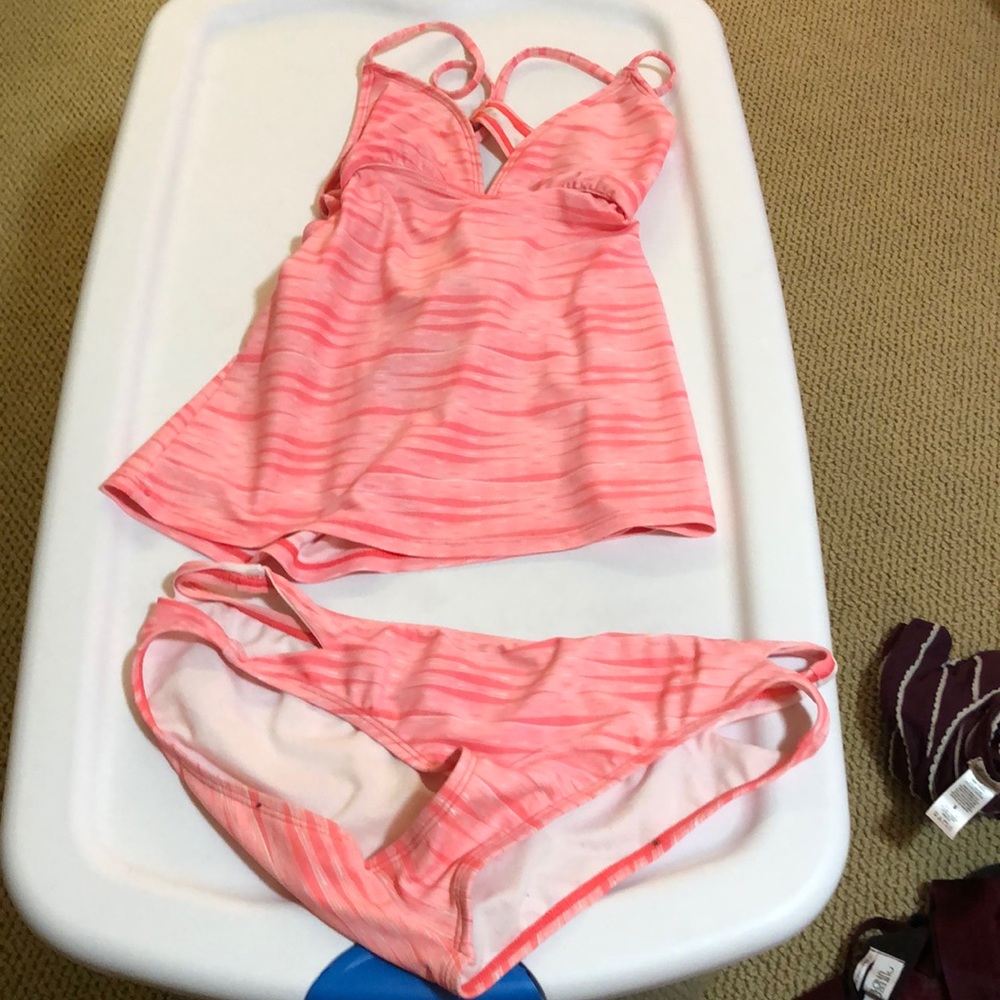 Coral title nine tankini